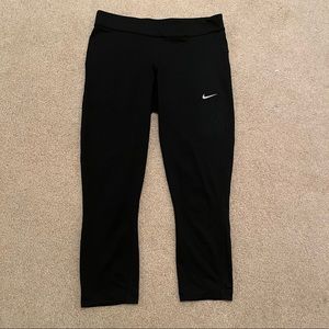 Nike Women’s Black Dri-Fit Athletic Crop Pants Size S